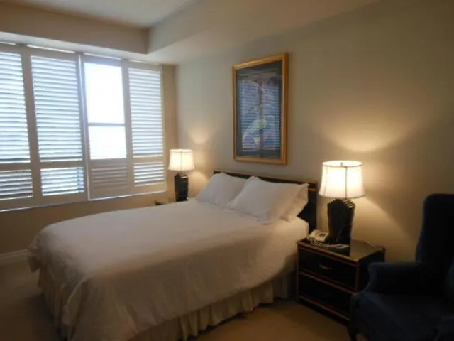 Park Suites Toronto - Element 0*,