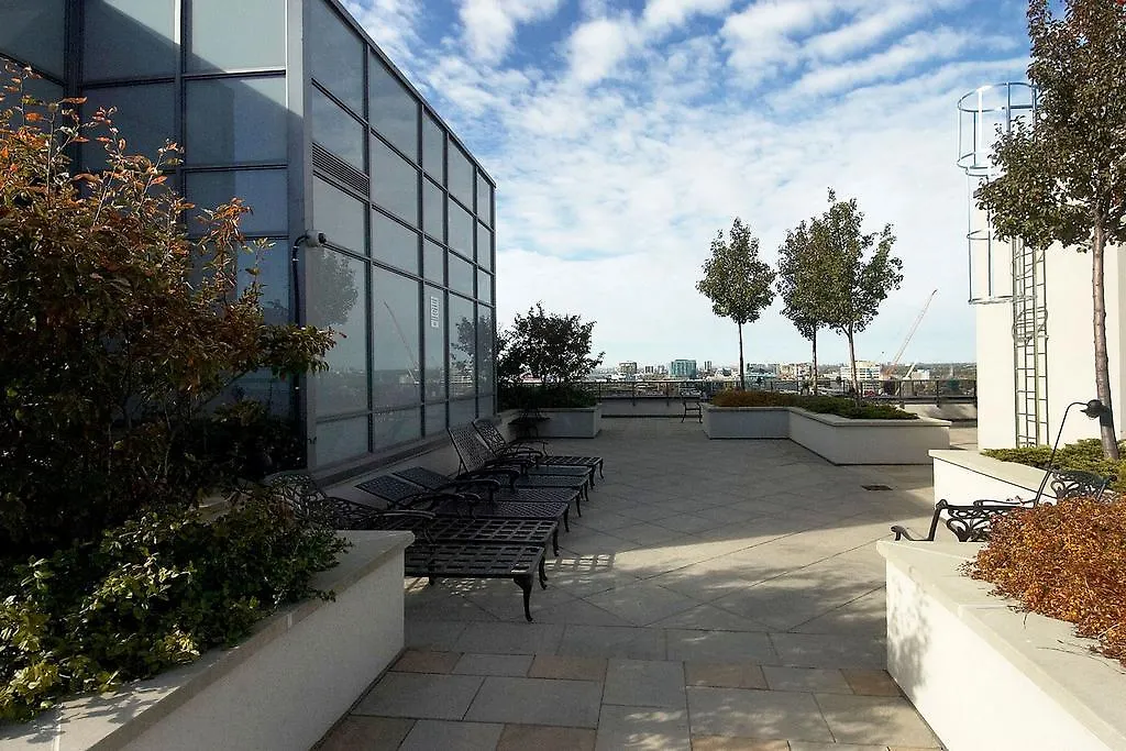 Apartment Park Suites Toronto - Element Canada